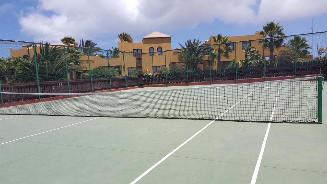 Apartamento Tamarindo I piscinas de agua salada - fibra óptica Corralejo Exterior foto