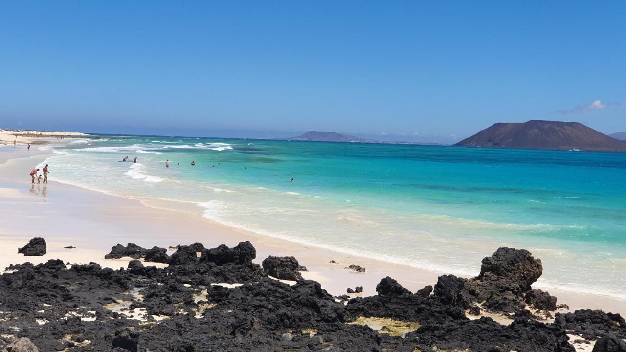 Apartamento Tamarindo I piscinas de agua salada - fibra óptica Corralejo Exterior foto